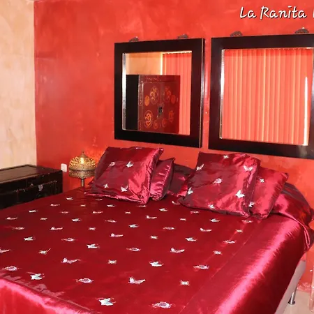 La Ranita Uno Parnas Apartamento *